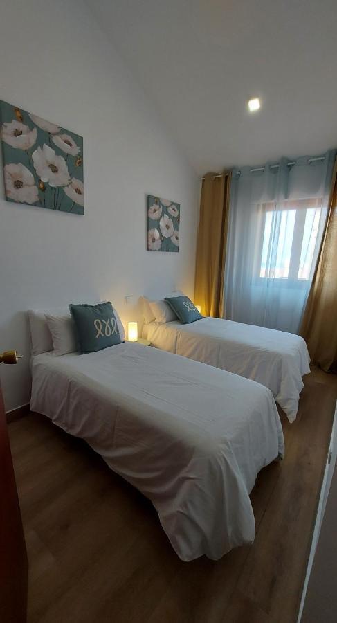 "Campello Beachside Duplex, Coastal Escape, Only 50 Meters From Sea" El Campello Ngoại thất bức ảnh