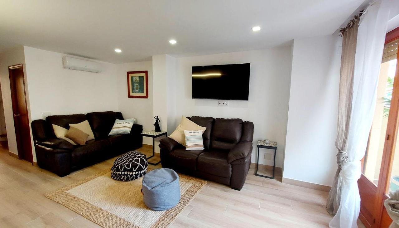 "Campello Beachside Duplex, Coastal Escape, Only 50 Meters From Sea" El Campello Ngoại thất bức ảnh